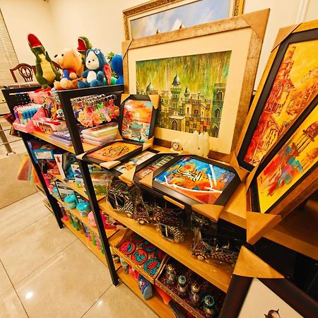 Hayyat Luxury Hotel Suites Lahor Kültér fotó