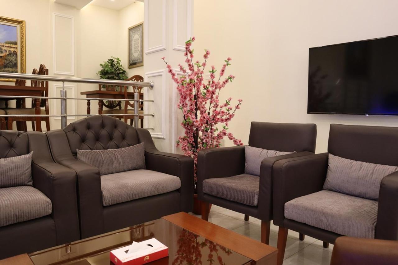 Hayyat Luxury Hotel Suites Lahor Kültér fotó