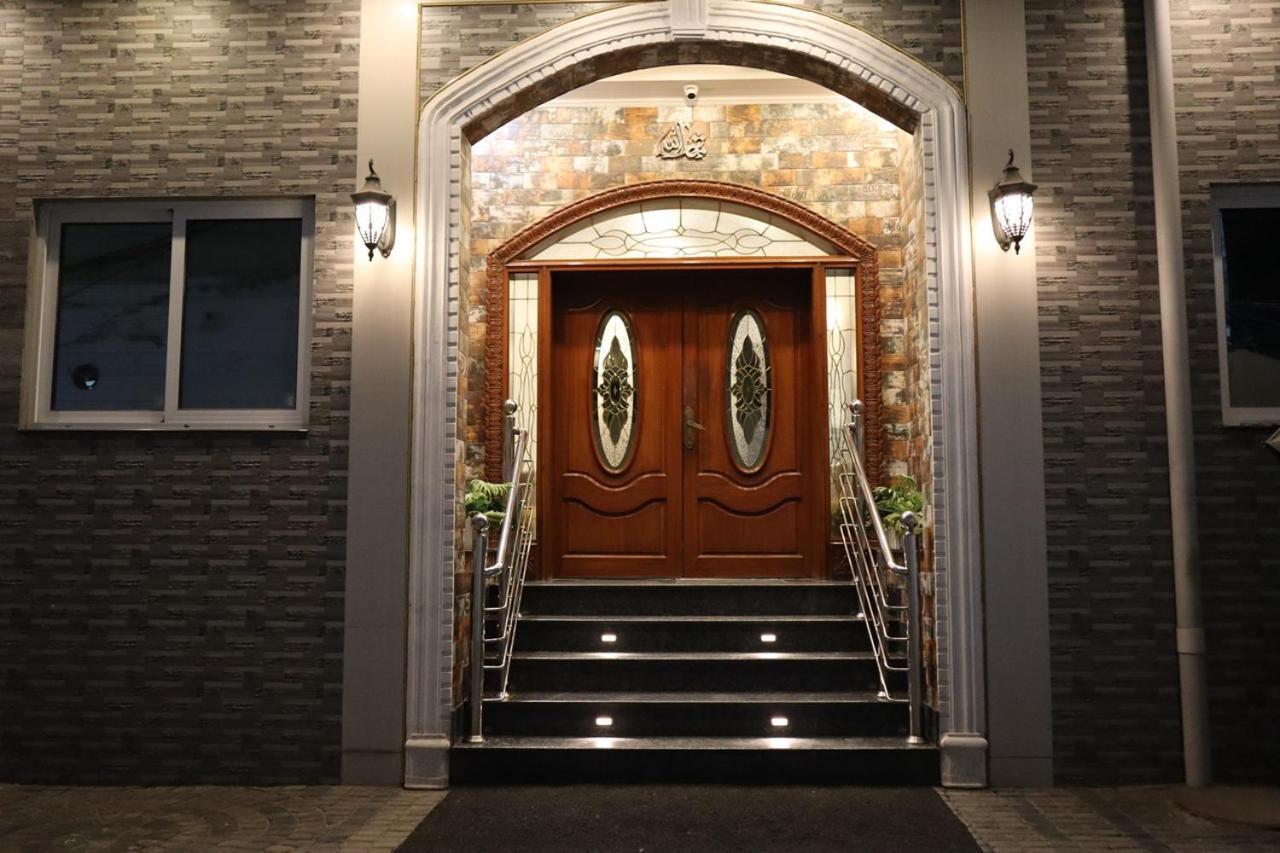 Hayyat Luxury Hotel Suites Lahor Kültér fotó