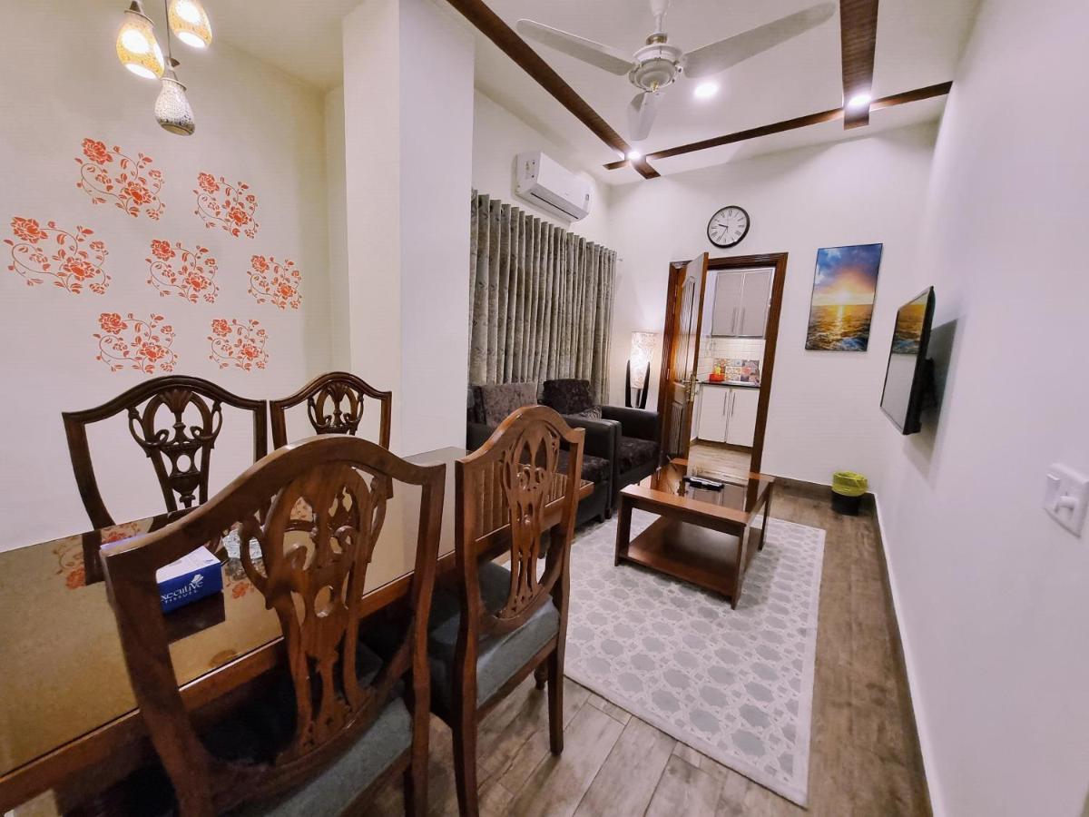 Hayyat Luxury Hotel Suites Lahor Kültér fotó