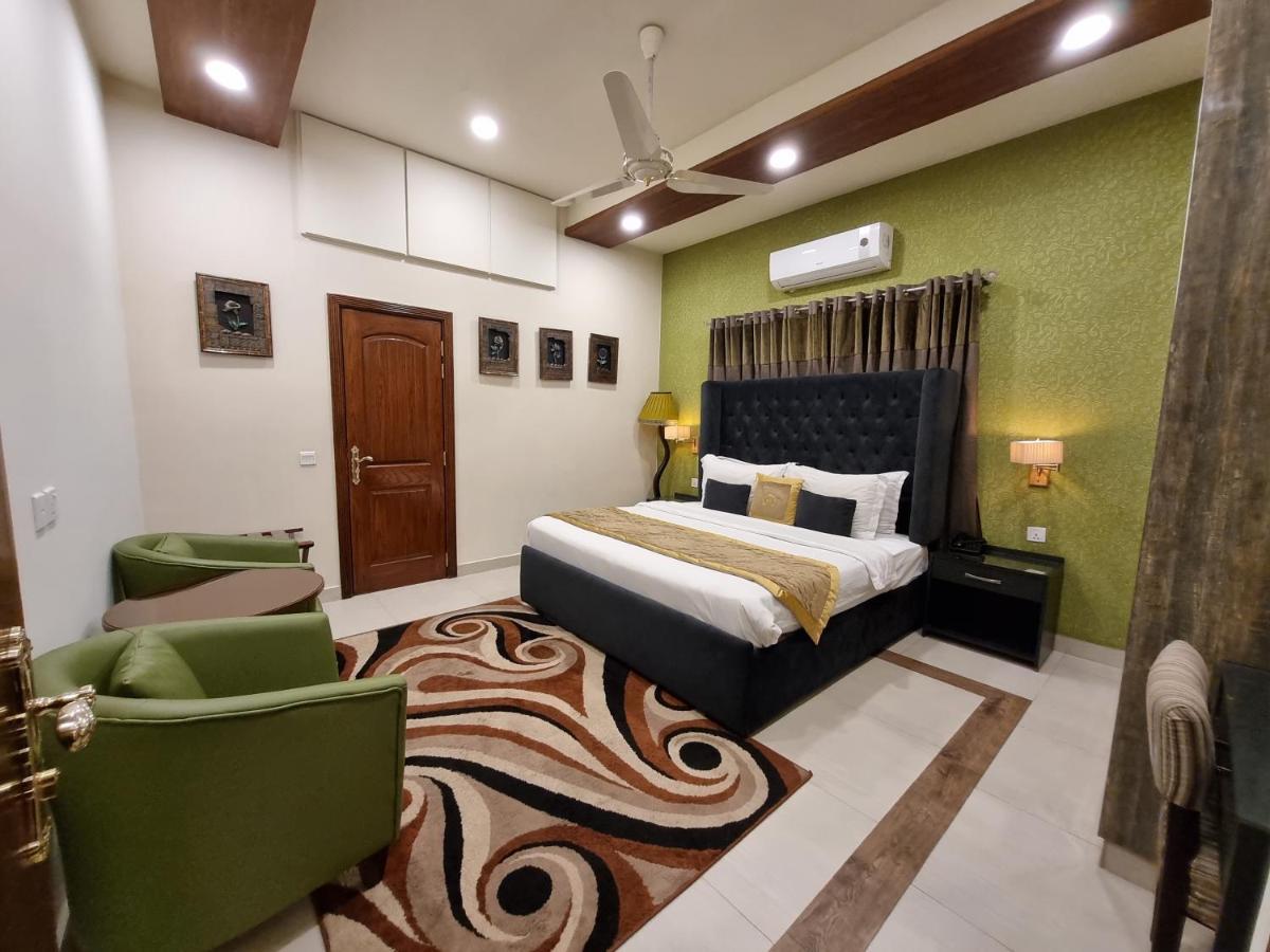 Hayyat Luxury Hotel Suites Lahor Kültér fotó