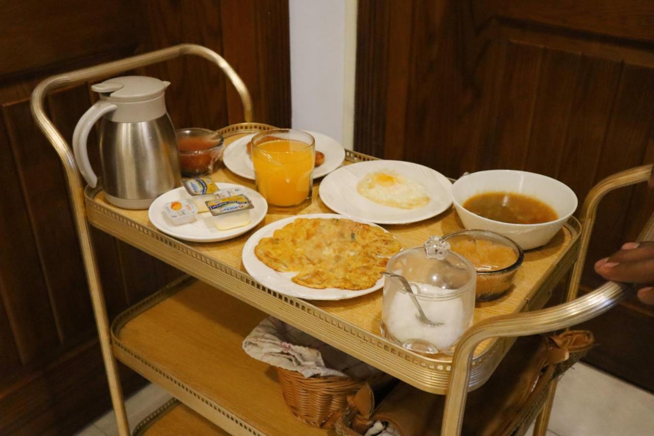 Hayyat Luxury Hotel Suites Lahor Kültér fotó