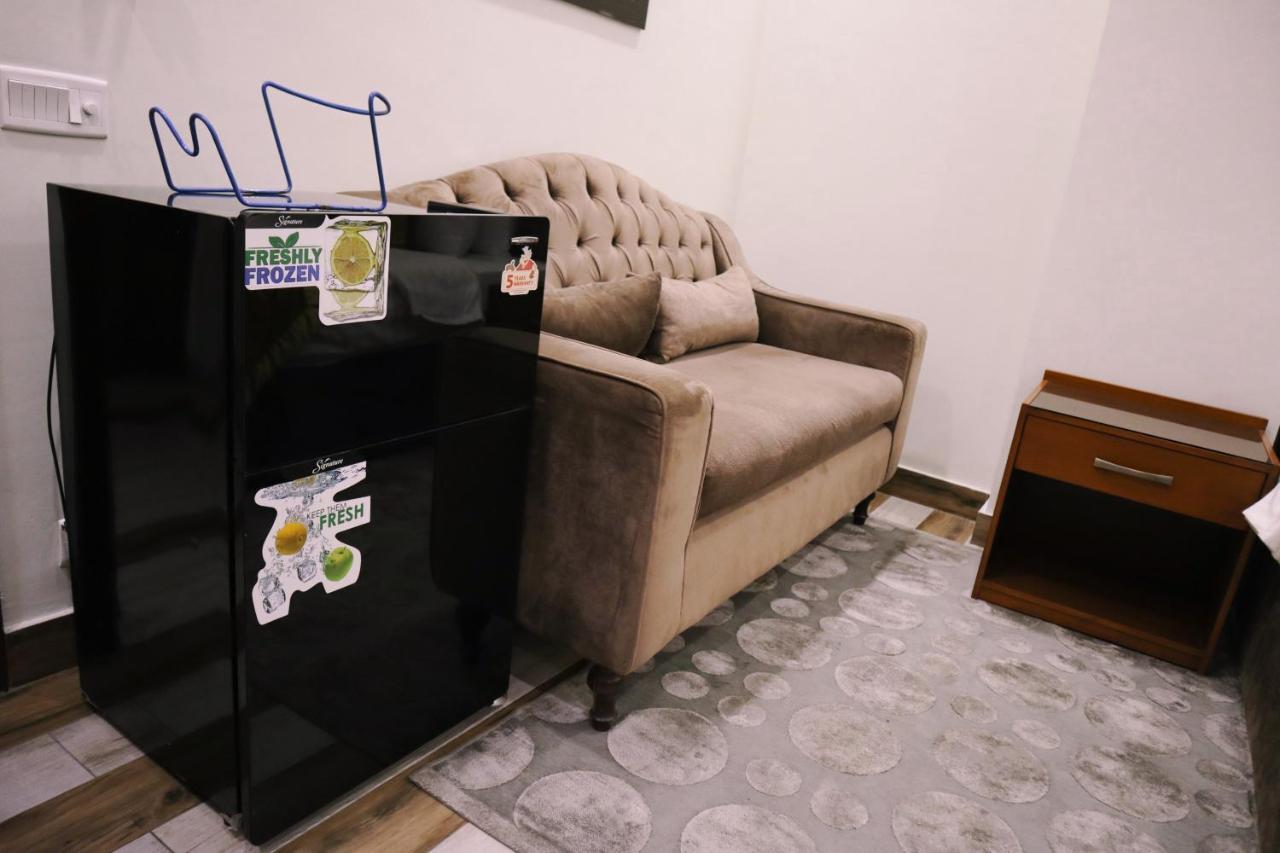 Hayyat Luxury Hotel Suites Lahor Kültér fotó