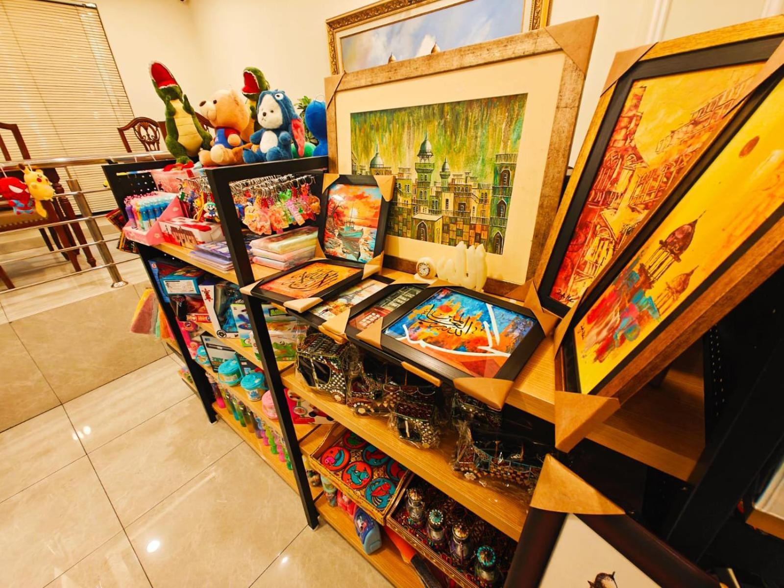 Hayyat Luxury Hotel Suites Lahor Kültér fotó